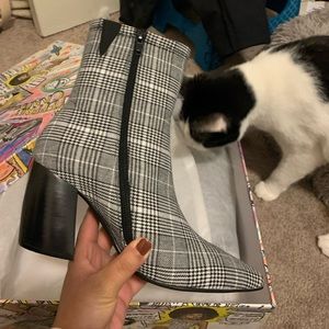 Jeffrey Campbell Bootie